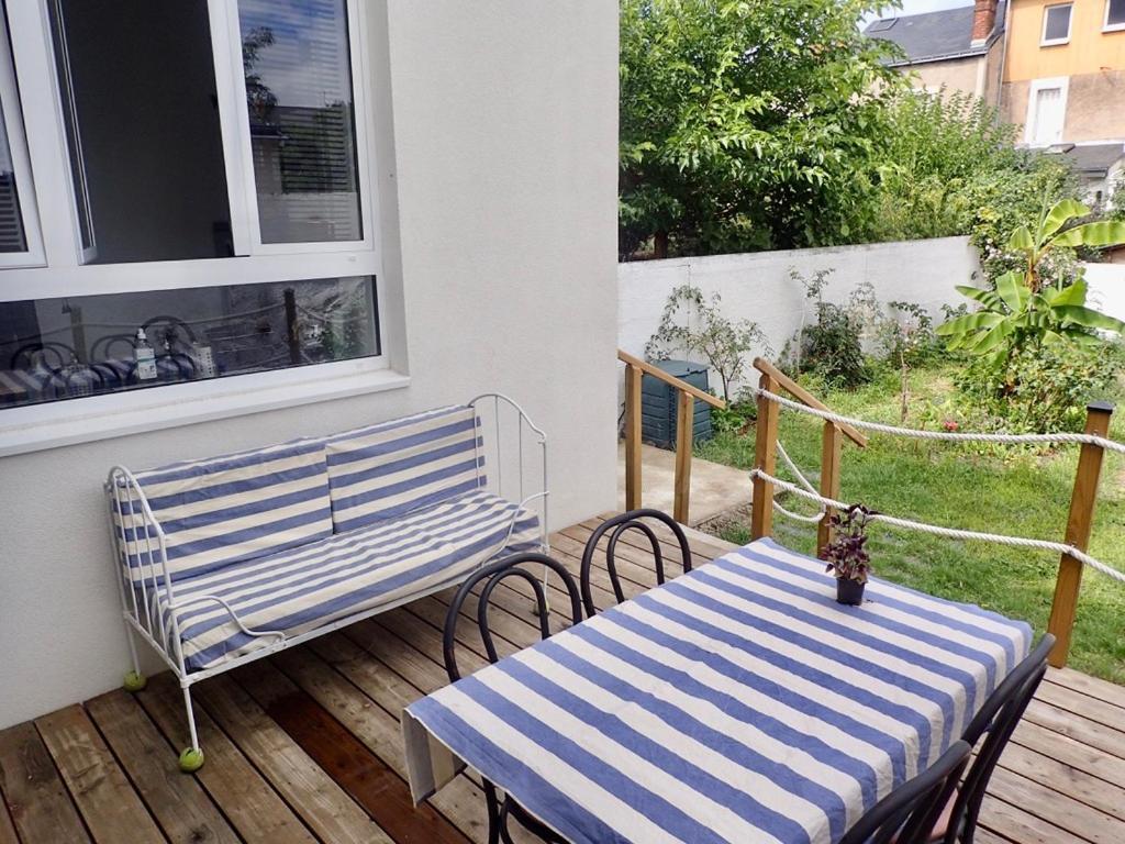 Appartement Tempere Avec Terrasse Tours Eksteriør billede